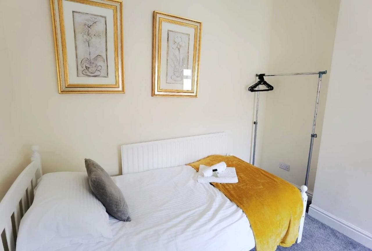 Kenrick Street Great House Available For Guests And Contractors Parking And Wifi Villa Nottingham Ngoại thất bức ảnh